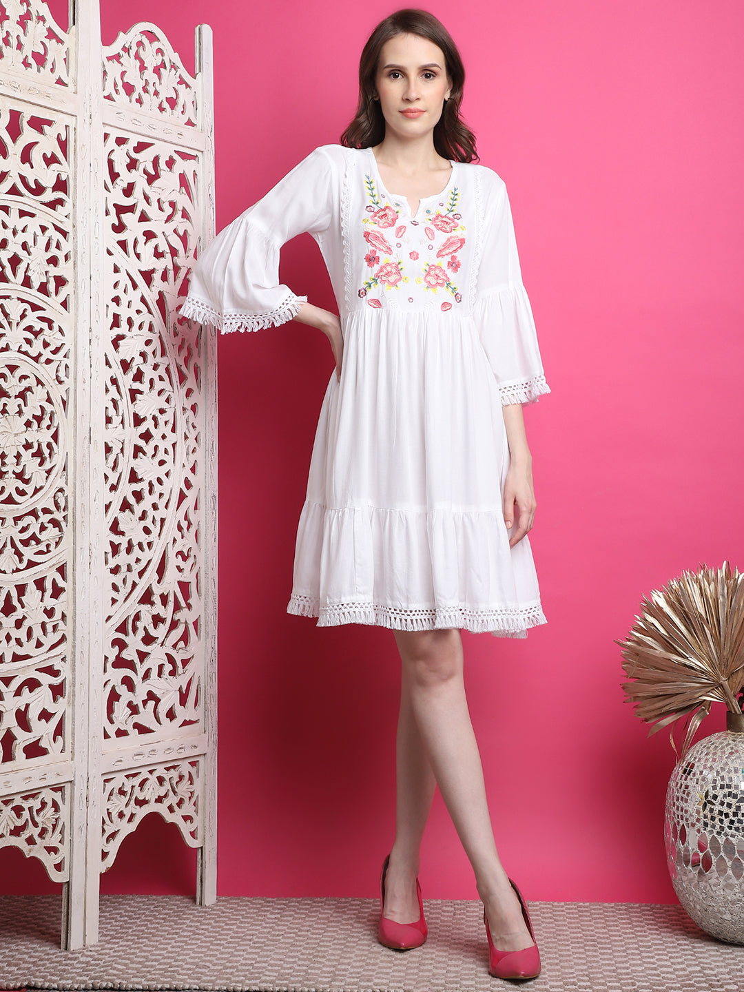 Aawari Women Embroidered Midi Dresses / Western Wear