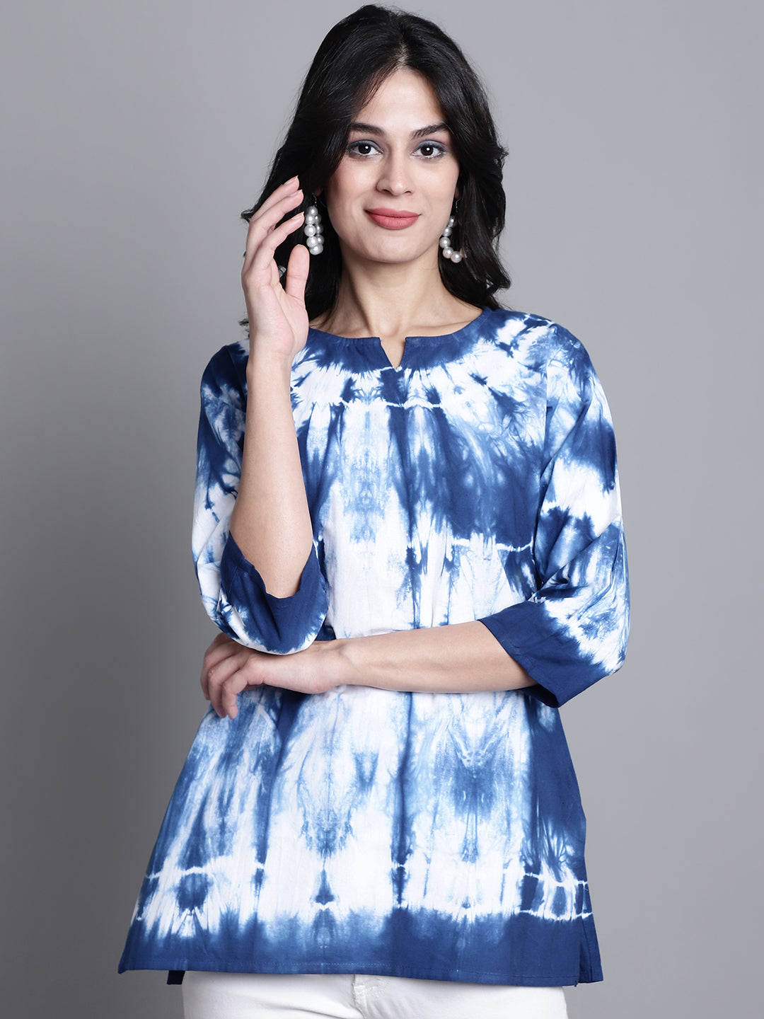 Aawari Women Cotton Tie & Dye Tops & Tunics / Western Wear