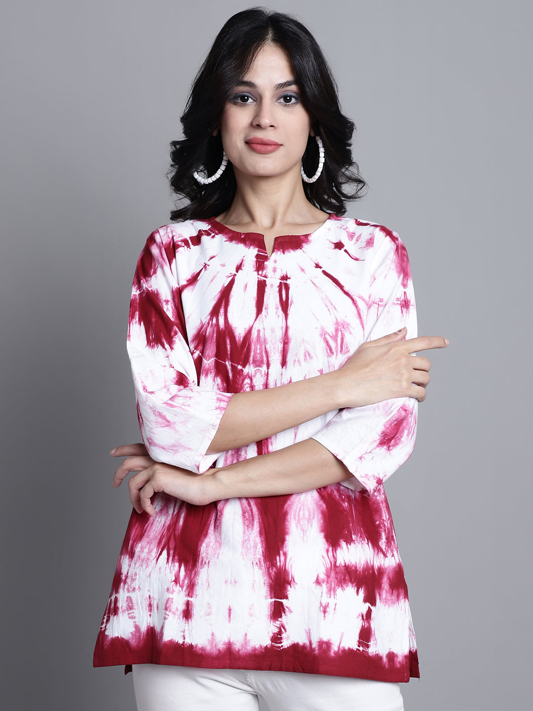 Aawari Women Cotton Tie & Dye Tops & Tunics / Western Wear