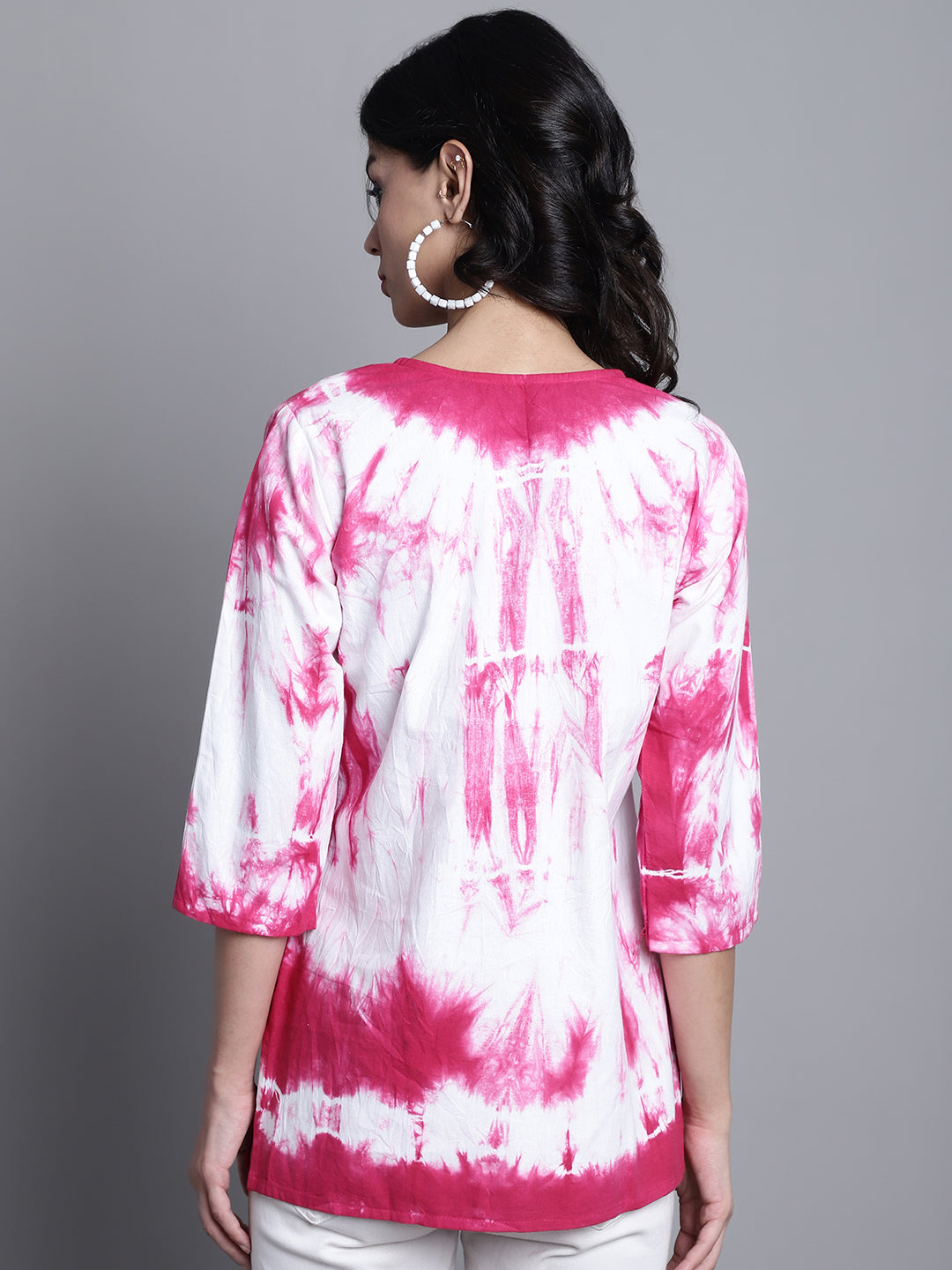 Aawari Women Cotton Tie & Dye Tops & Tunics / Western Wear