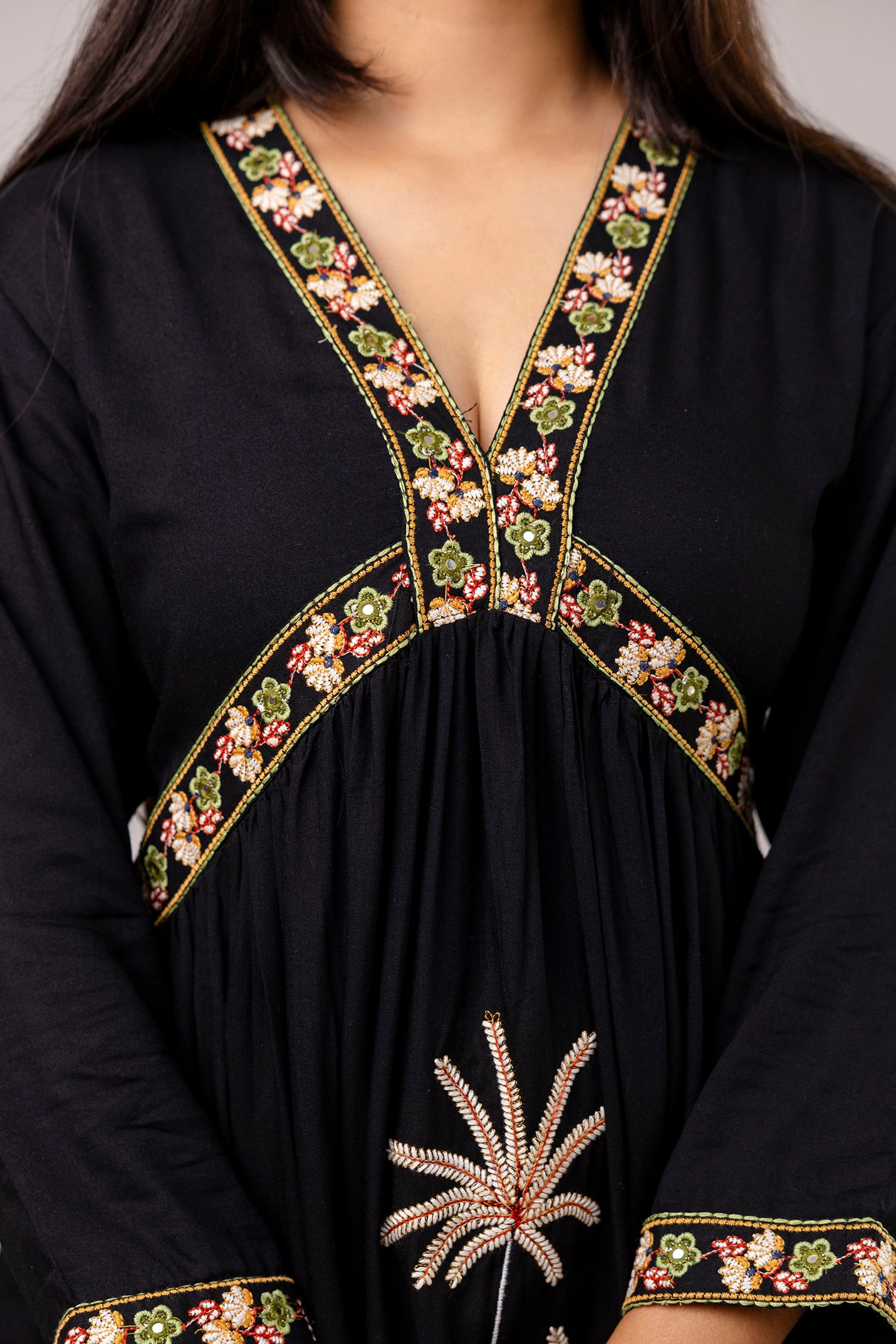 Aawari Women Embroidered Midi Dresses / Western Wear