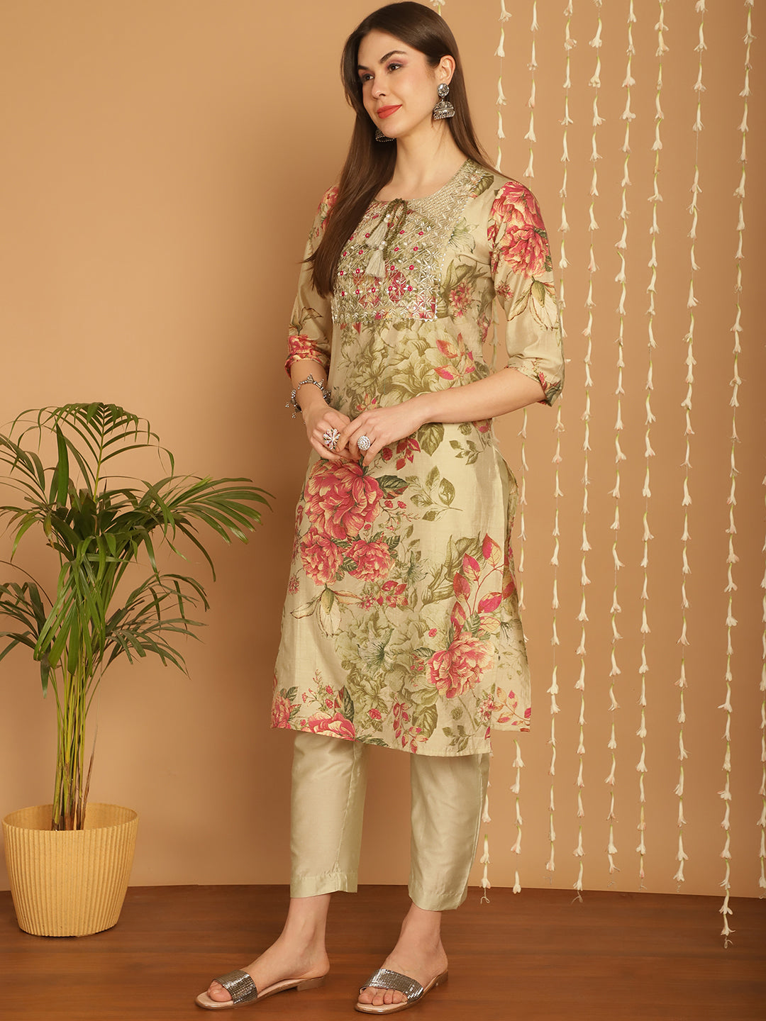 Aawari Women Chanderi Printed Three Piece Suit Sets
