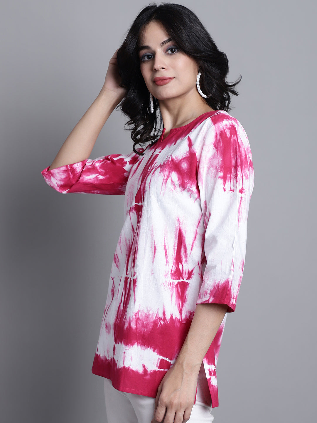 Aawari Women Cotton Tie & Dye Tops & Tunics / Western Wear