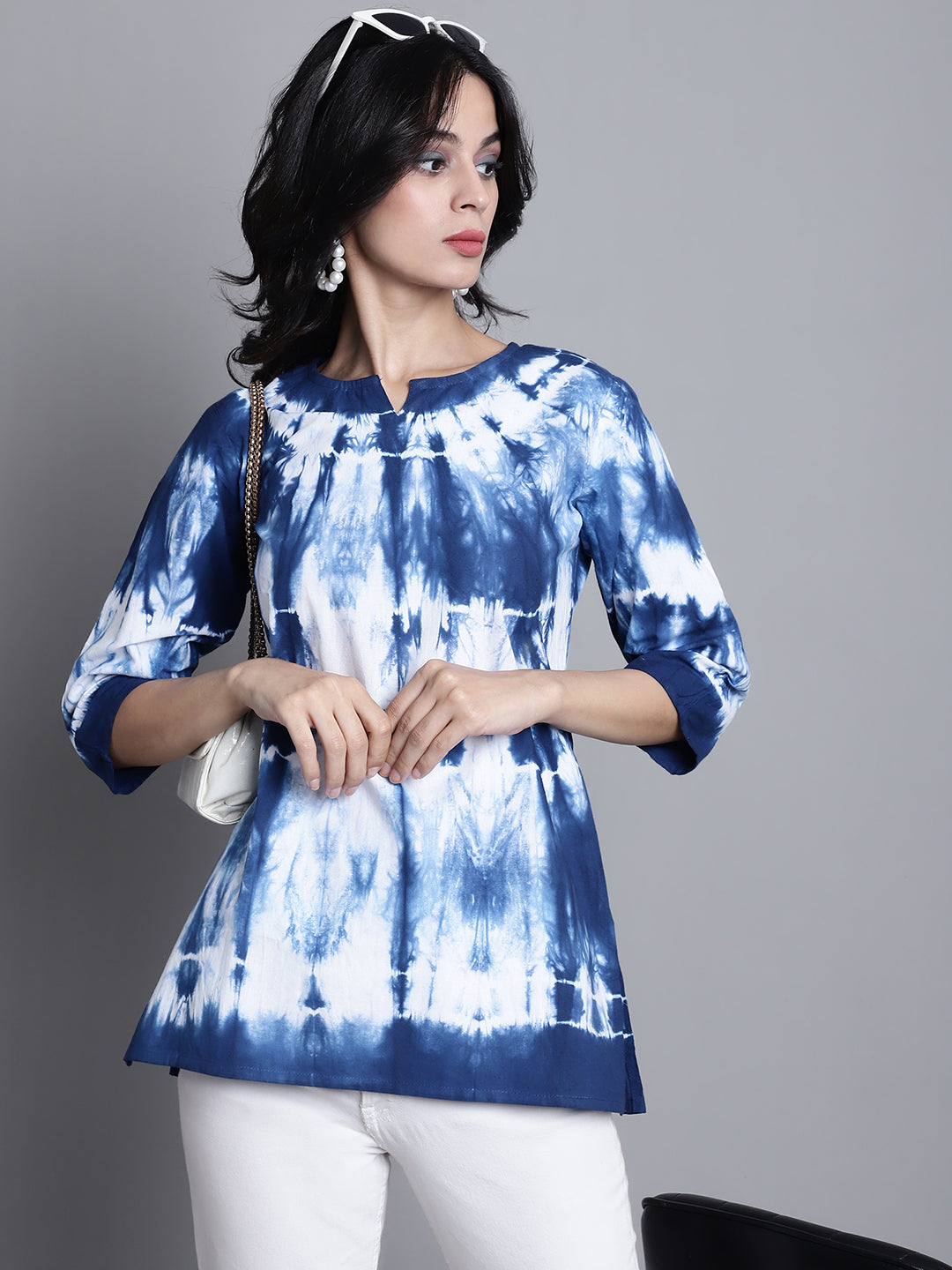 Aawari Women Cotton Tie & Dye Tops & Tunics / Western Wear