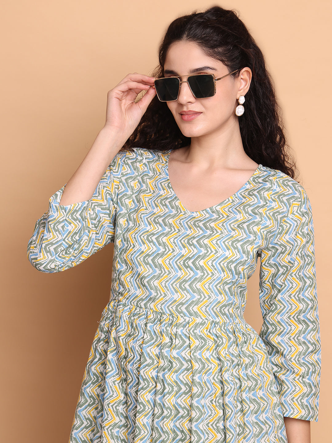 Aawari ZigZag Print Cotton Maternity Dresses with 3/4 Sleeves