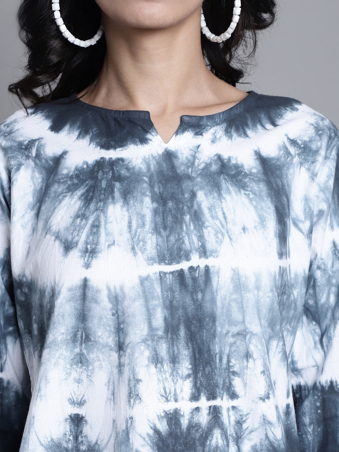 Aawari Women Cotton Tie & Dye Tops & Tunics / Western Wear