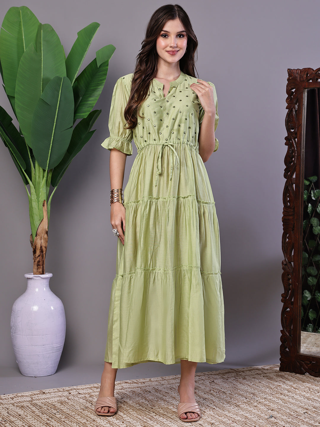 Boho-Chic Forest Green Tiered Maxi Dress with Puff Sleeves