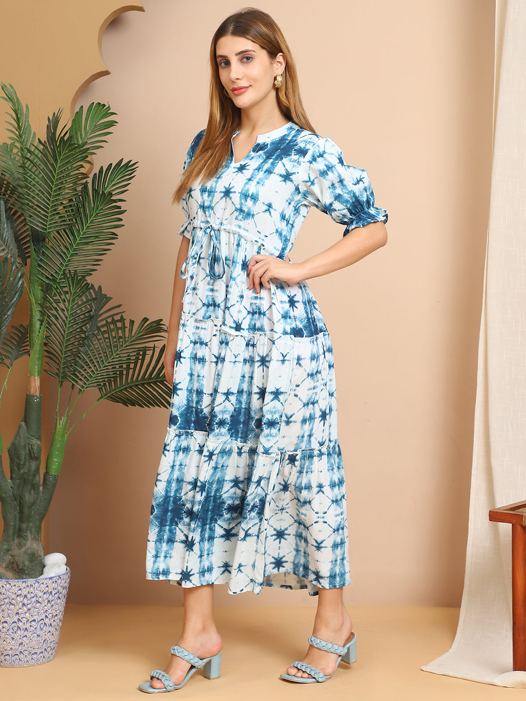 Aawari A-Line Rayon Printed Knot Dress