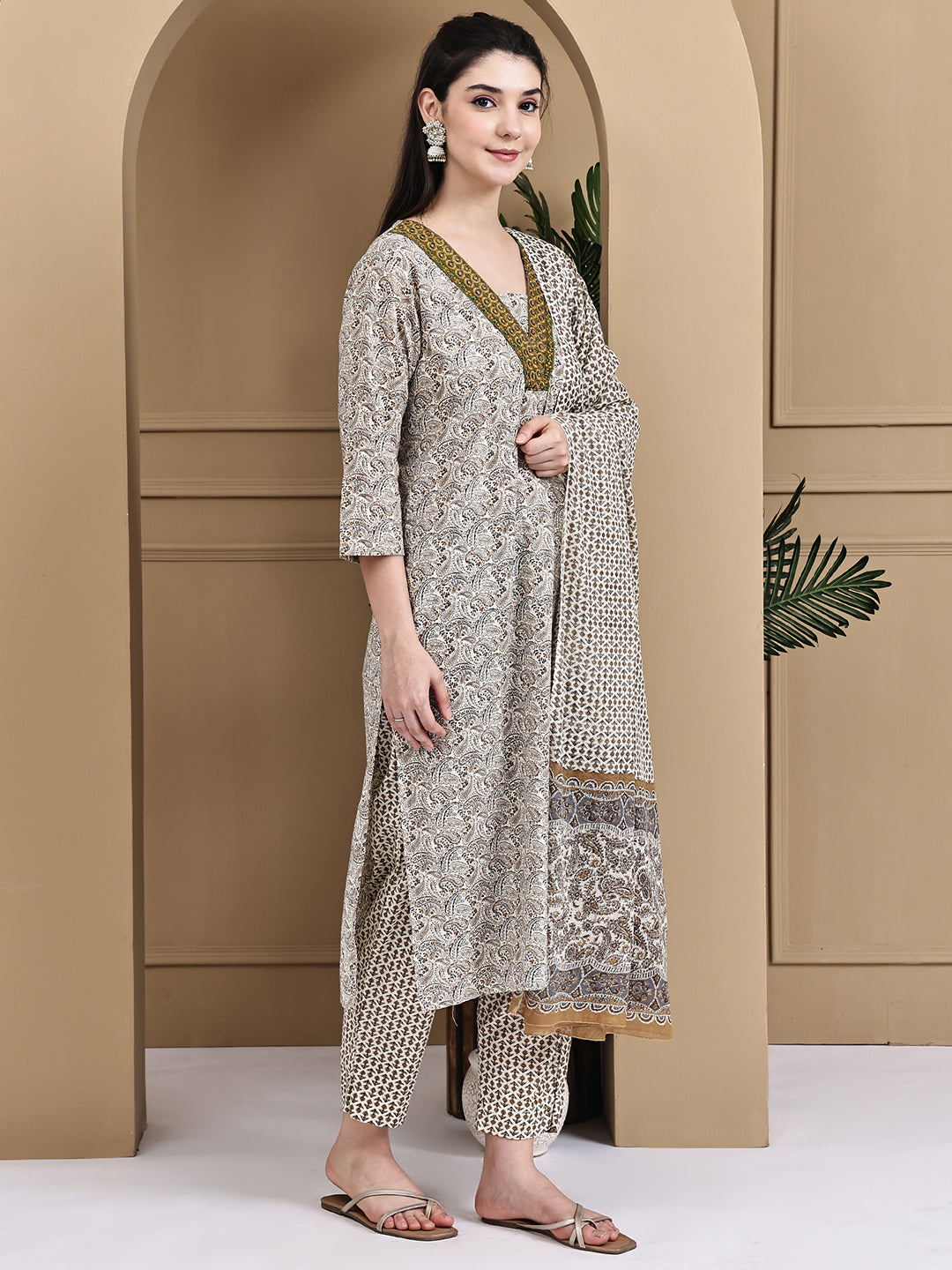 Aawari Cotton Printed Three Piece Suit Set