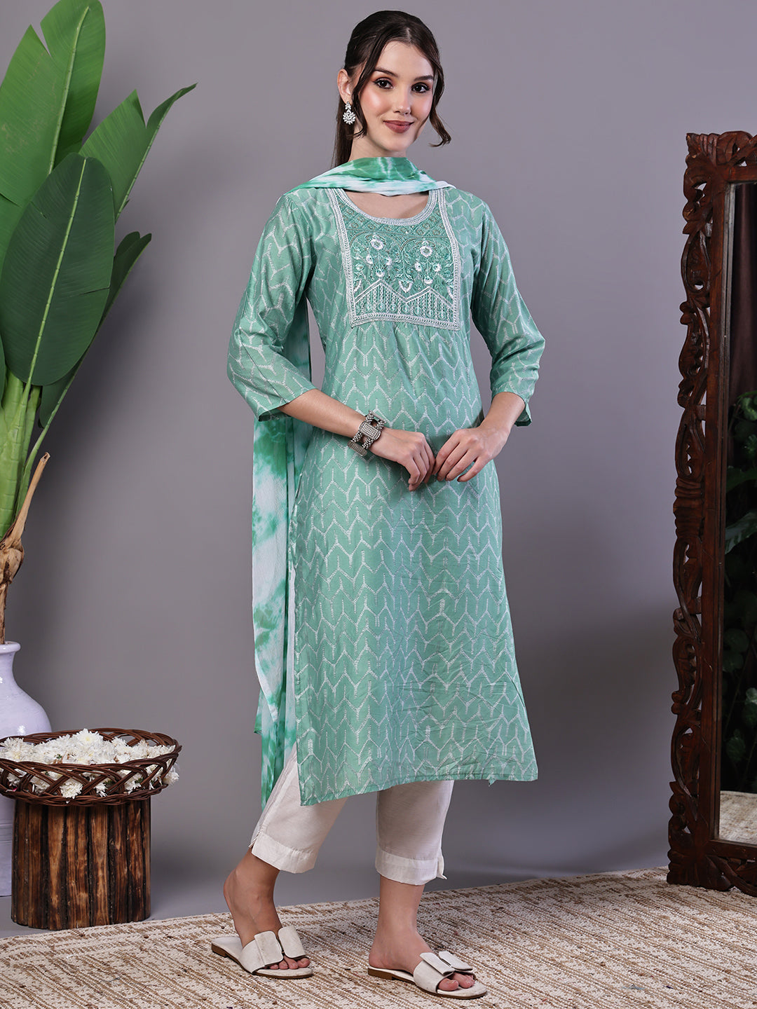 Aawari Mint Green Chanderi Embroidered Kurta Set with Dupatta - Suit Sets