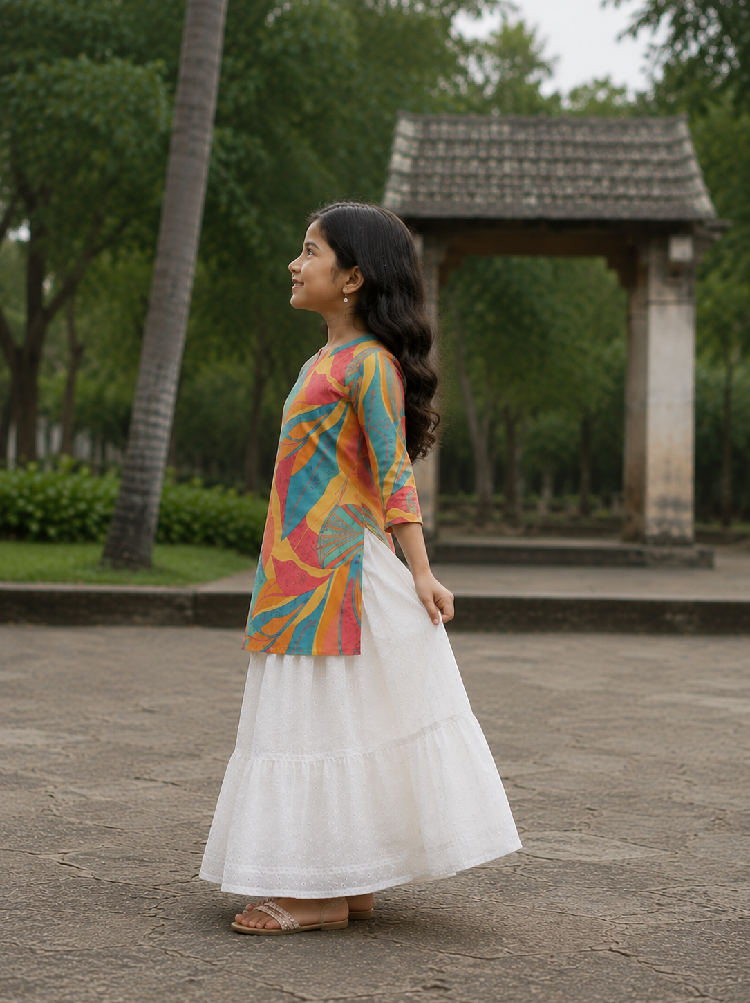 Girl's Multicolor Abstract Printed Kurta with White Tiered Skirt Set