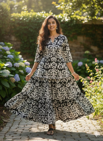 Women’s Black Ikat Printed Cotton Kurta with Flared Skirt Set