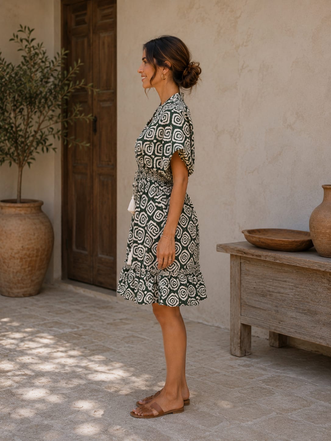Women’s Green Abstract Printed Smocked Waist Midi Dress