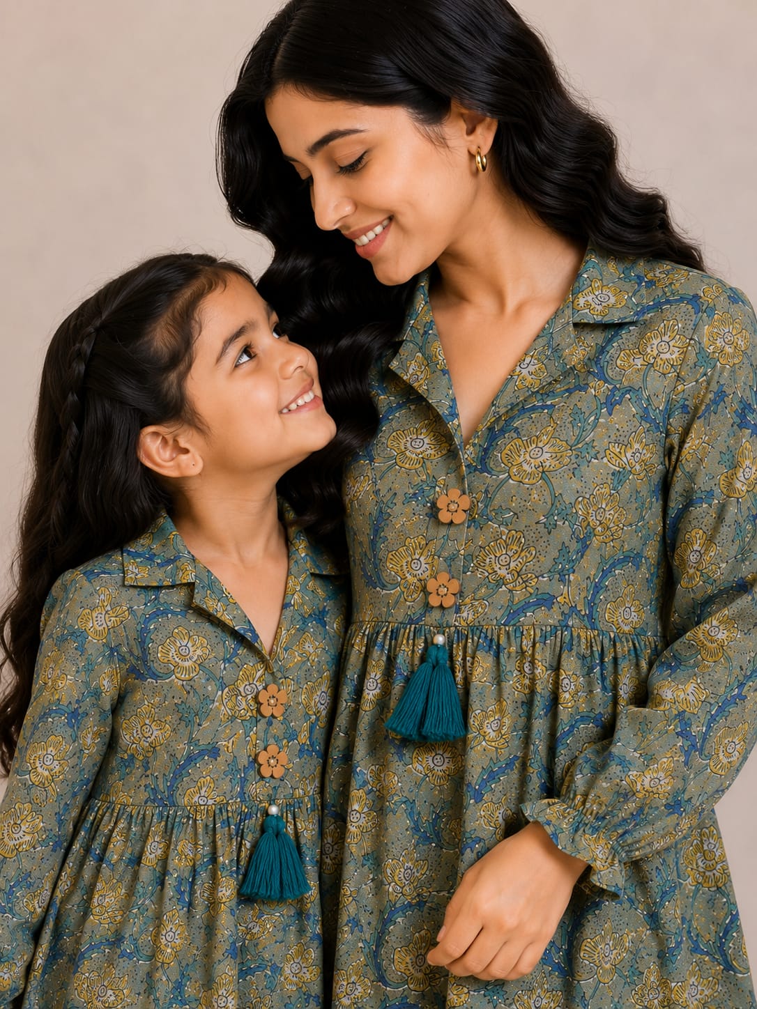 Mom & Daughter Olive Green Floral Printed Cotton Top & Ivory Trouser Matching Co-ord Set