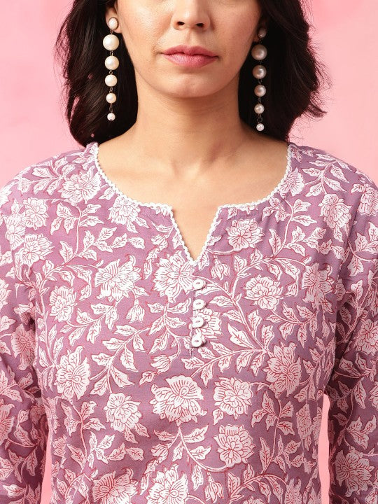 Aawari Floral Printed Mauve Cotton Short Kurti For Women - 3/4 Sleeve Daily Wear Top