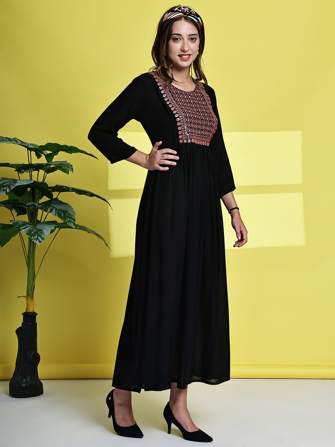 Aawari Women's Black Embroidered Maxi Dresses - Elegant Long Dress for Festive & Party Wear / Dresses / Western Wear