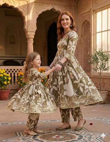 Mom & Daughter Green Leaf Print Cotton Anarkali Kurta Set